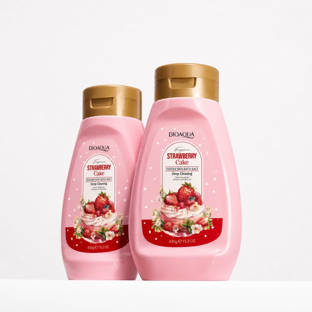 نمک حمام و پاک‌کننده بدن BIOAQUA مدل Strawberry Cake